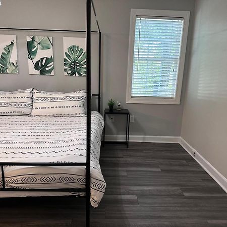 Appartamento Simple Elegant Townhouse Dt Raleigh Ncsu Esterno foto