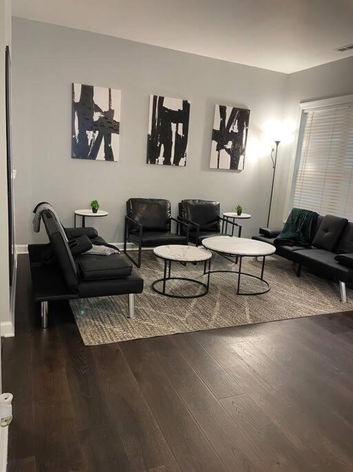 Appartamento Simple Elegant Townhouse Dt Raleigh Ncsu Esterno foto