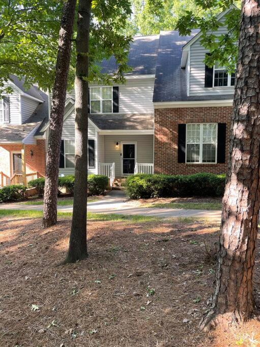 Appartamento Simple Elegant Townhouse Dt Raleigh Ncsu Esterno foto