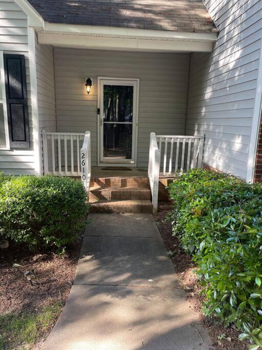 Appartamento Simple Elegant Townhouse Dt Raleigh Ncsu Esterno foto